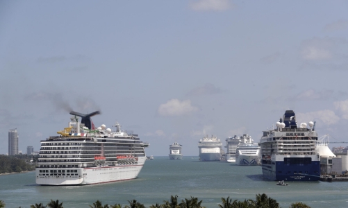 Mặt trái của du lịch tàu biển