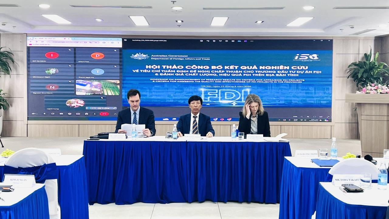 Toàn cảnh hội nghị.