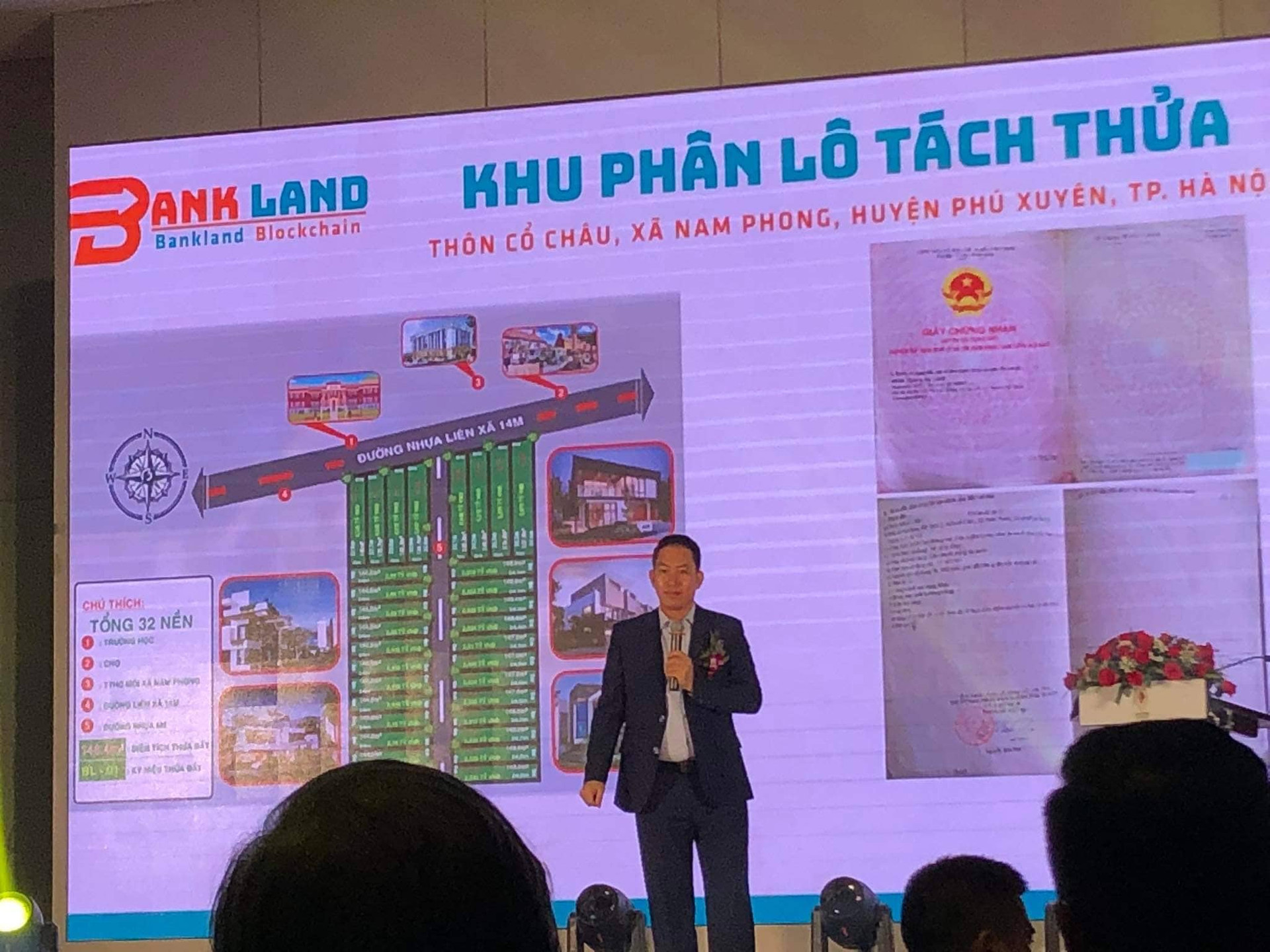 Một buổi giới thiệu về dự án phân lô tách thửa "trên giấy" . Ảnh: Báo Đại đoàn kết.