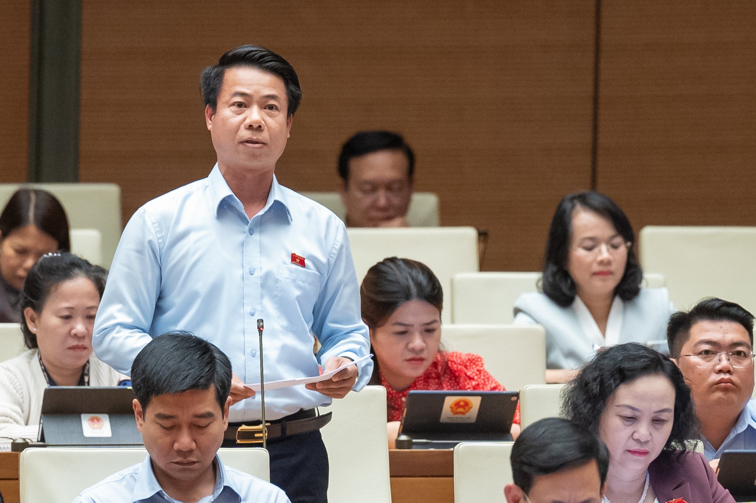 Đại biểu Ho&agrave;ng Quốc Kh&aacute;nh, Đo&agrave;n Đại biểu Quốc hội tỉnh Lai Ch&acirc;u. Ảnh: Quochoi.vn.