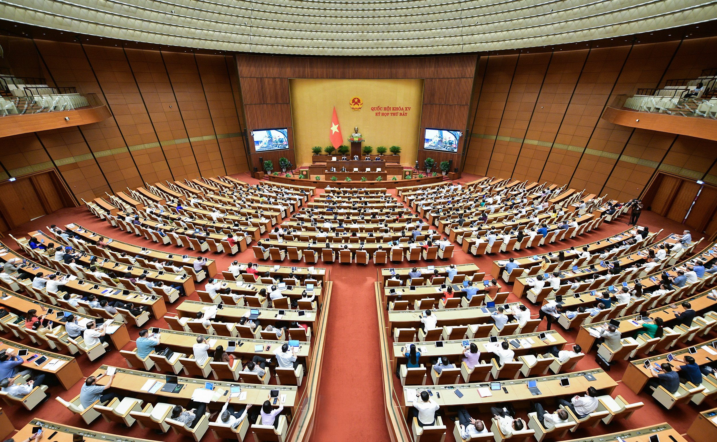 To&agrave;n cảnh phi&ecirc;n họp. Ảnh: Quochoi.vn.