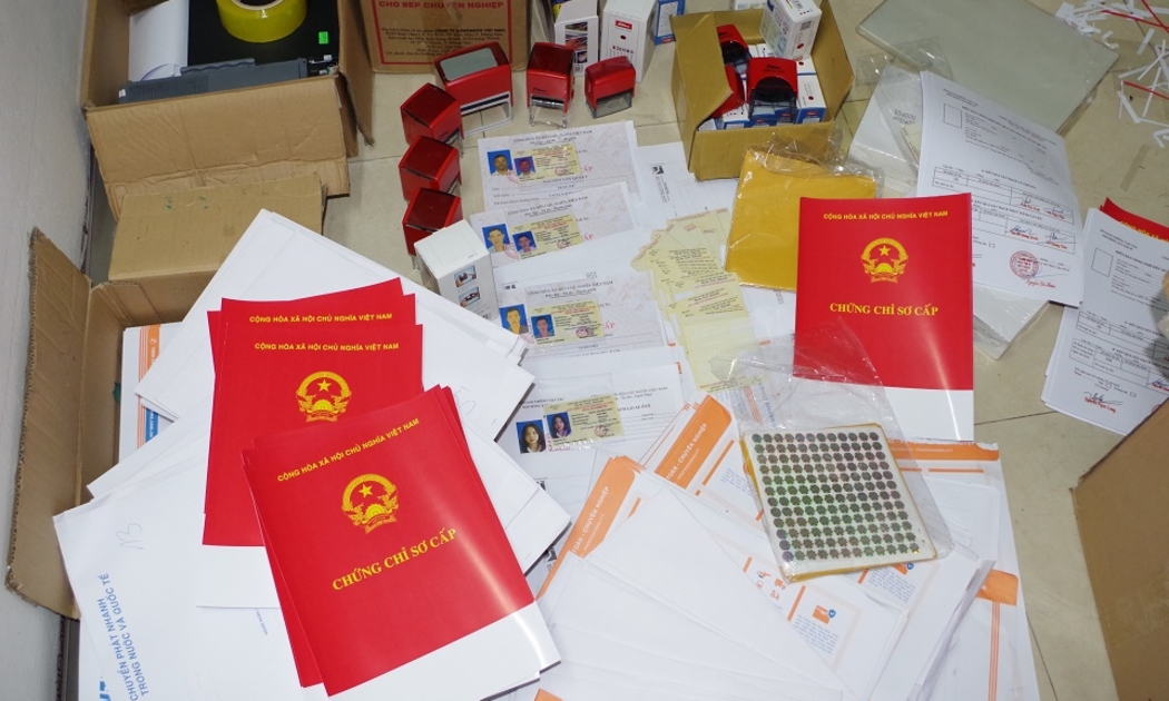 Tang vật vụ án. Ảnh: Cổng thông tin điện tử Công an tỉnh Hà Nam