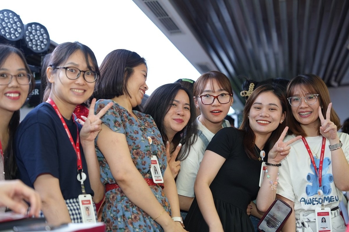 Chill Office - Không gian làm việc mở làm giàu thêm trải nghiệm nhân viên ở ROX Group.