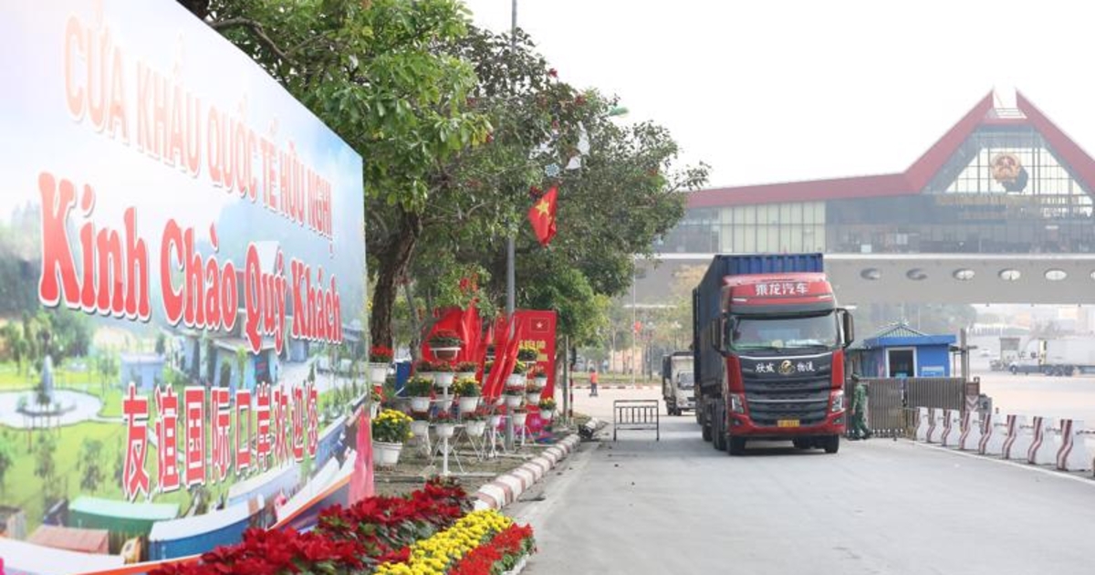 Vietnam, China opens three freight transport routes through mutual ...