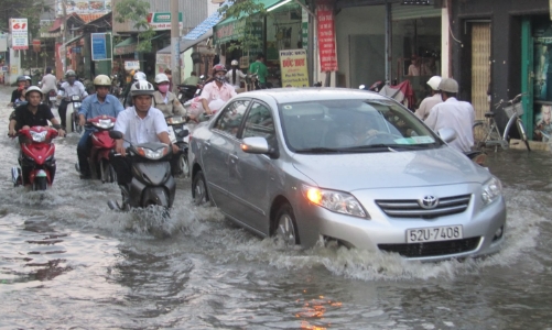TP.HCM làm thế nào để giải quyết bài toán “hễ mưa là ngập”?