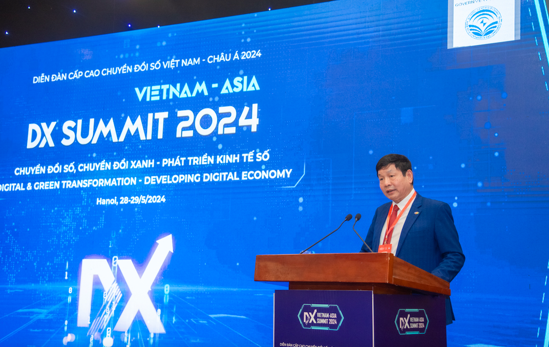 &Ocirc;ng Trương Gia B&igrave;nh, Chủ tịch Hội đồng s&aacute;ng lập Vinasa.