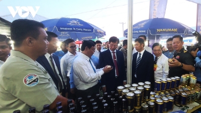 Trade fair showcasing products from Vietnam, Laos, Cambodia opens