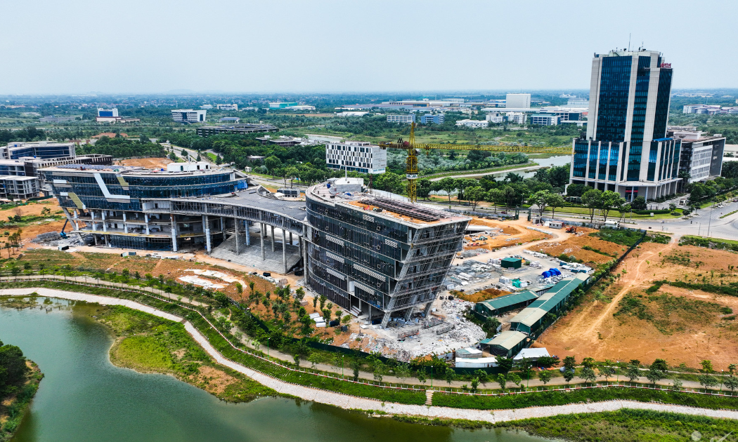 Một góc Khu công nghệ cao Hòa Lạc