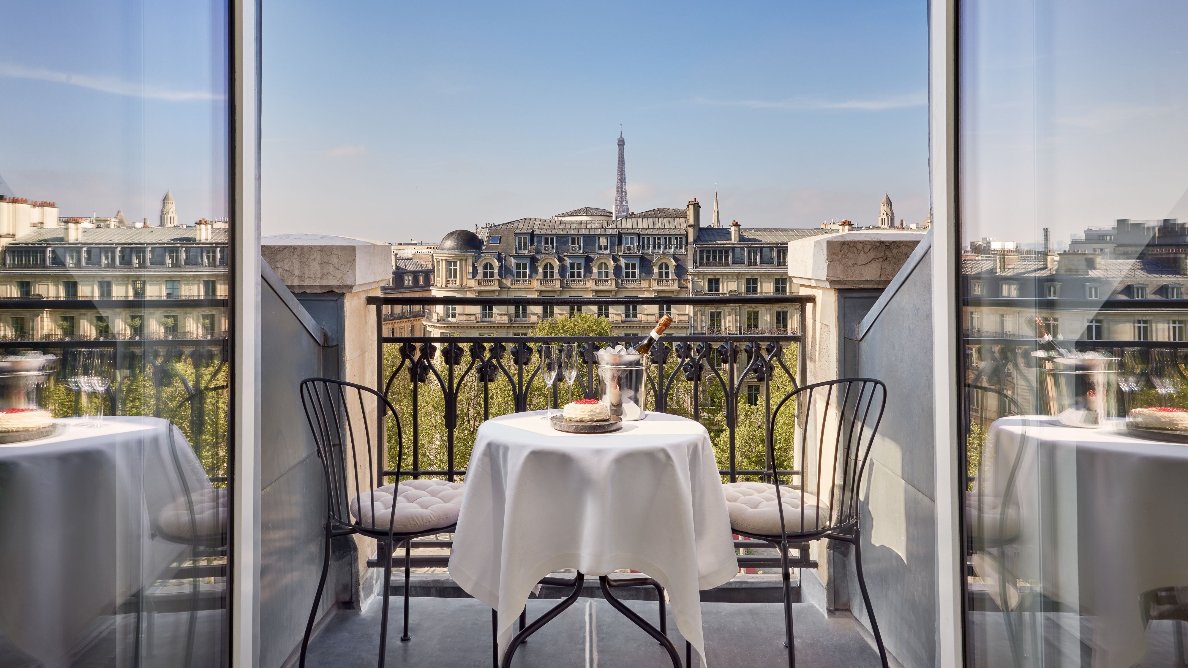 Tình trạng phòng nghỉ tại các khách sạn trong thành phố Paris gần như đã kín sạch vào thời điểm diễn ra Thế vận hội.