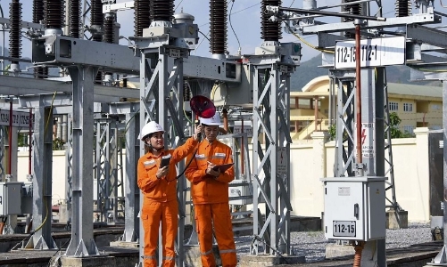 Tiêu thụ điện toàn quốc tăng cao kỷ lục, lần đầu tiên trong lịch sử vượt 1 tỷ kWh/ngày