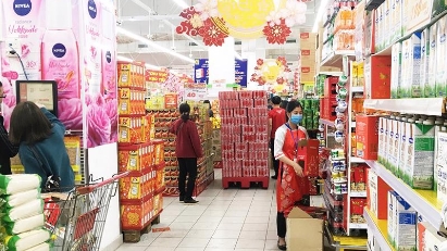 5M retail sales of goods and services up 8.7%