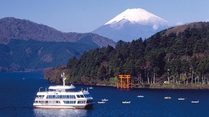 Number of Vietnamese tourists to Japan increases in four months