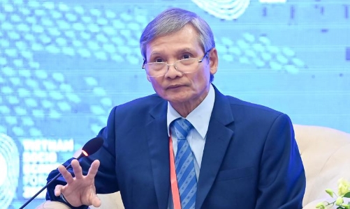 Không nên giảm sốc giá vàng trong nước