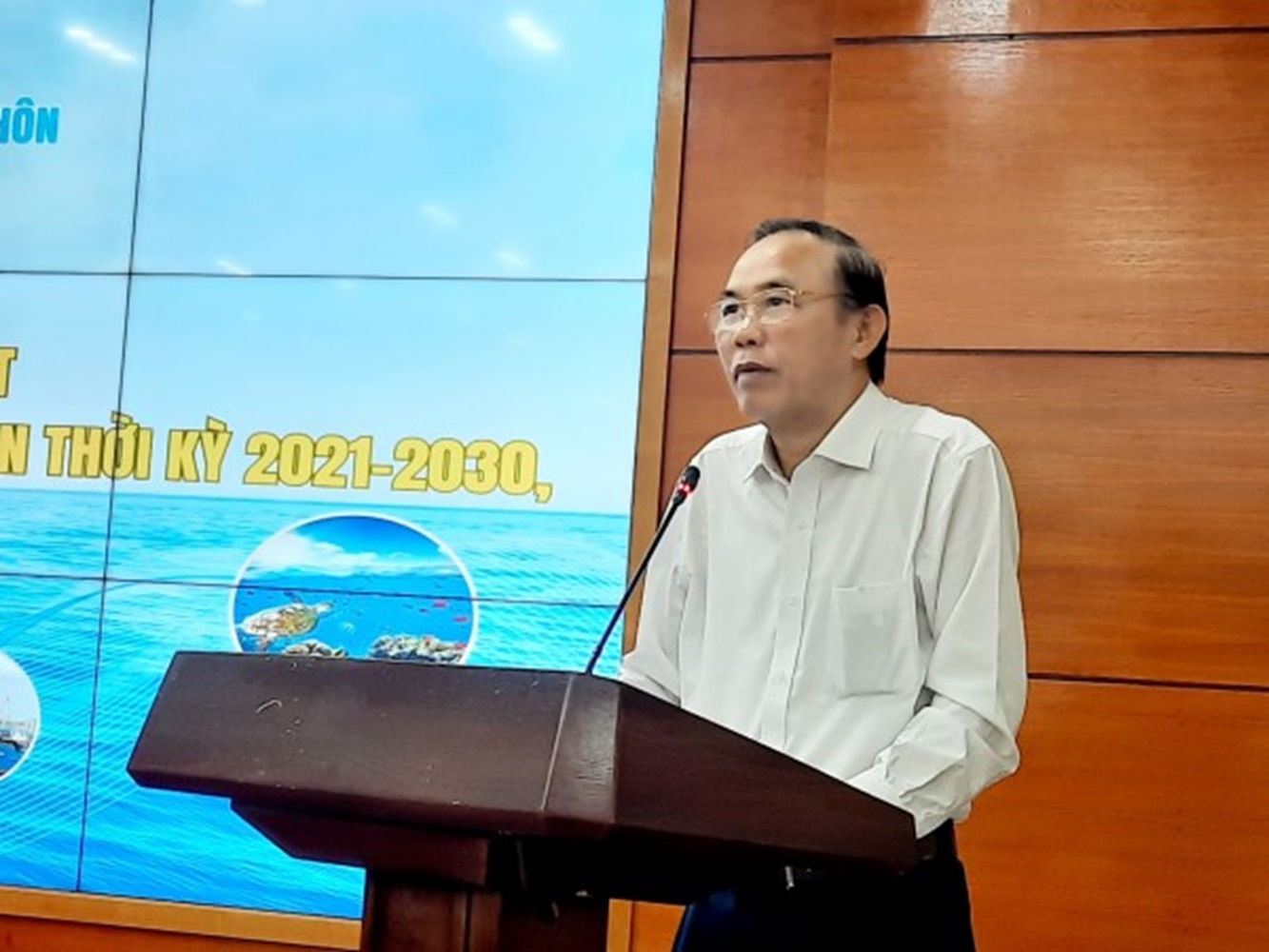 Thứ trưởng Ph&ugrave;ng Đức Tiến: 