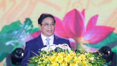 PM instructs Quang Binh to develop into world-level tourism destination