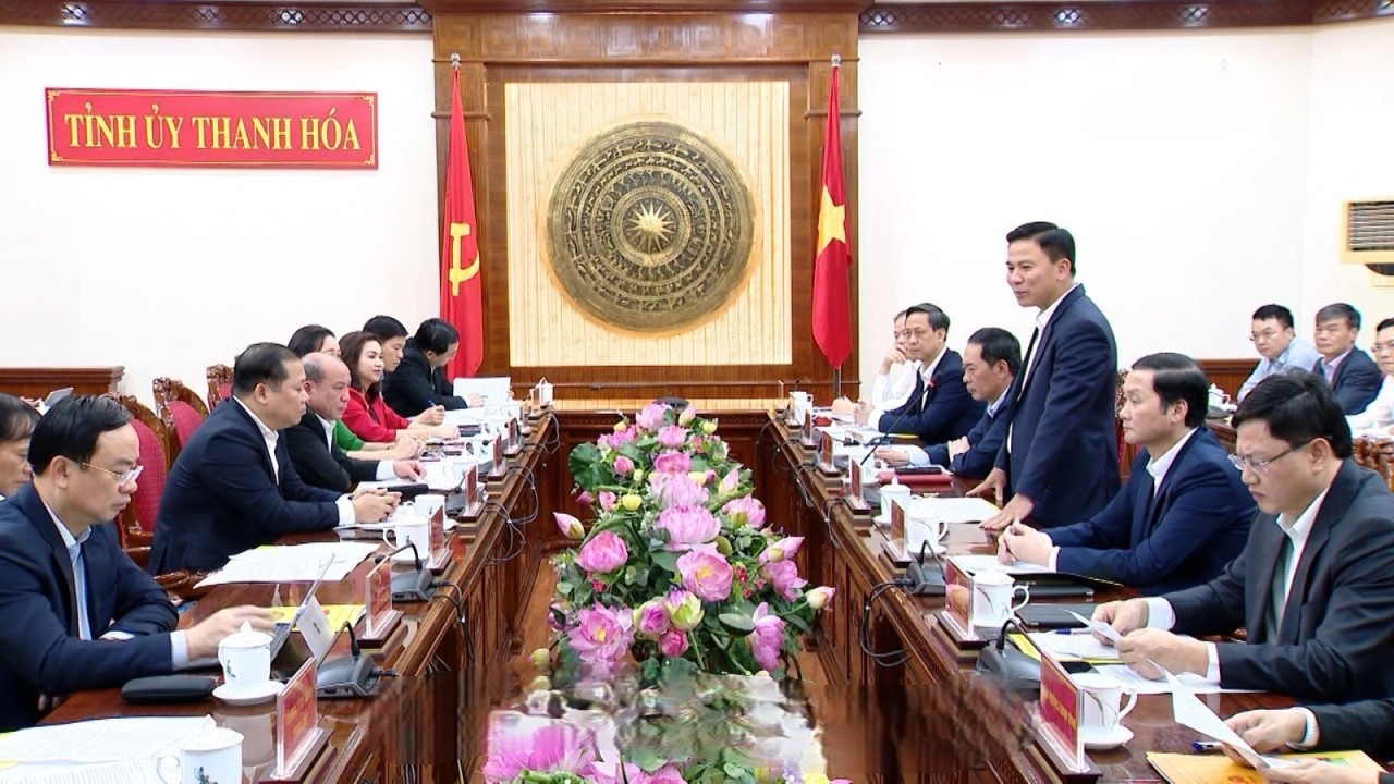 Thời điểm th&aacute;ng 3 vừa qua, l&atilde;nh đạo 2 tỉnh Thanh H&oacute;a v&agrave; H&ograve;a B&igrave;nh đ&atilde; tổ chức Hội nghị để thảo luận về phương &aacute;n đầu tư tuyến đường.