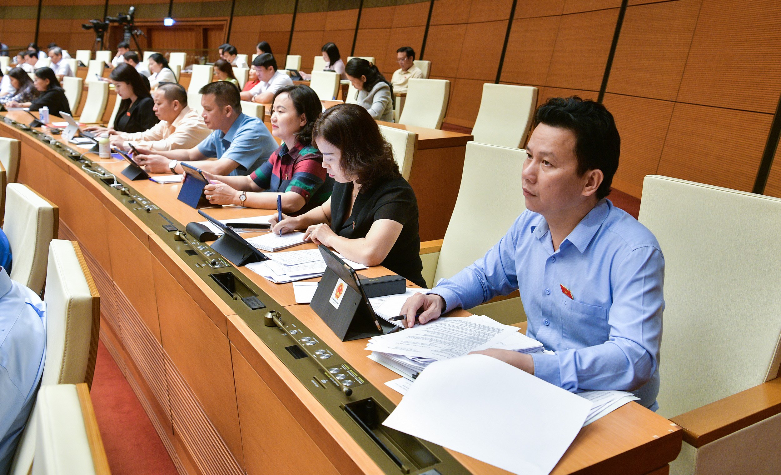 Phi&ecirc;n họp Quốc hội chiều 6/5. Ảnh: Quochoi.vn