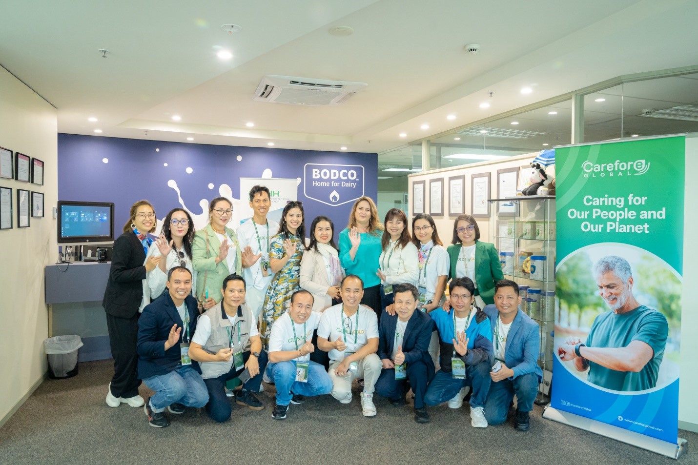 C&aacute;c Đối t&aacute;c kinh doanh của Care For Việt Nam trong chuyến đi tham quan nh&agrave; m&aacute;y BODCO th&aacute;ng 3/2024 vừa qua.