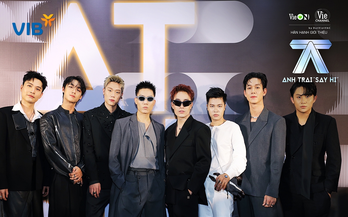 Nghệ sĩ tham gia chương trình Anh Trai “Say Hi”.