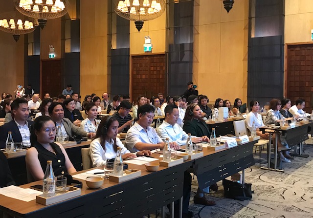 C&aacute;c đại biểu đại diện của 20 nh&agrave; tổ chức sự kiện cưới quốc tế tham dự hội nghị. Ảnh: Ng&ocirc; Anh Văn.