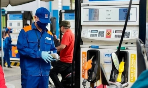 Giá xăng tiếp tục giảm sâu, RON95-III lùi về mốc dưới 22.000 đồng/lít