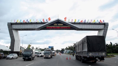 $770 mln proposed to build HCM City - Moc Bai expressway