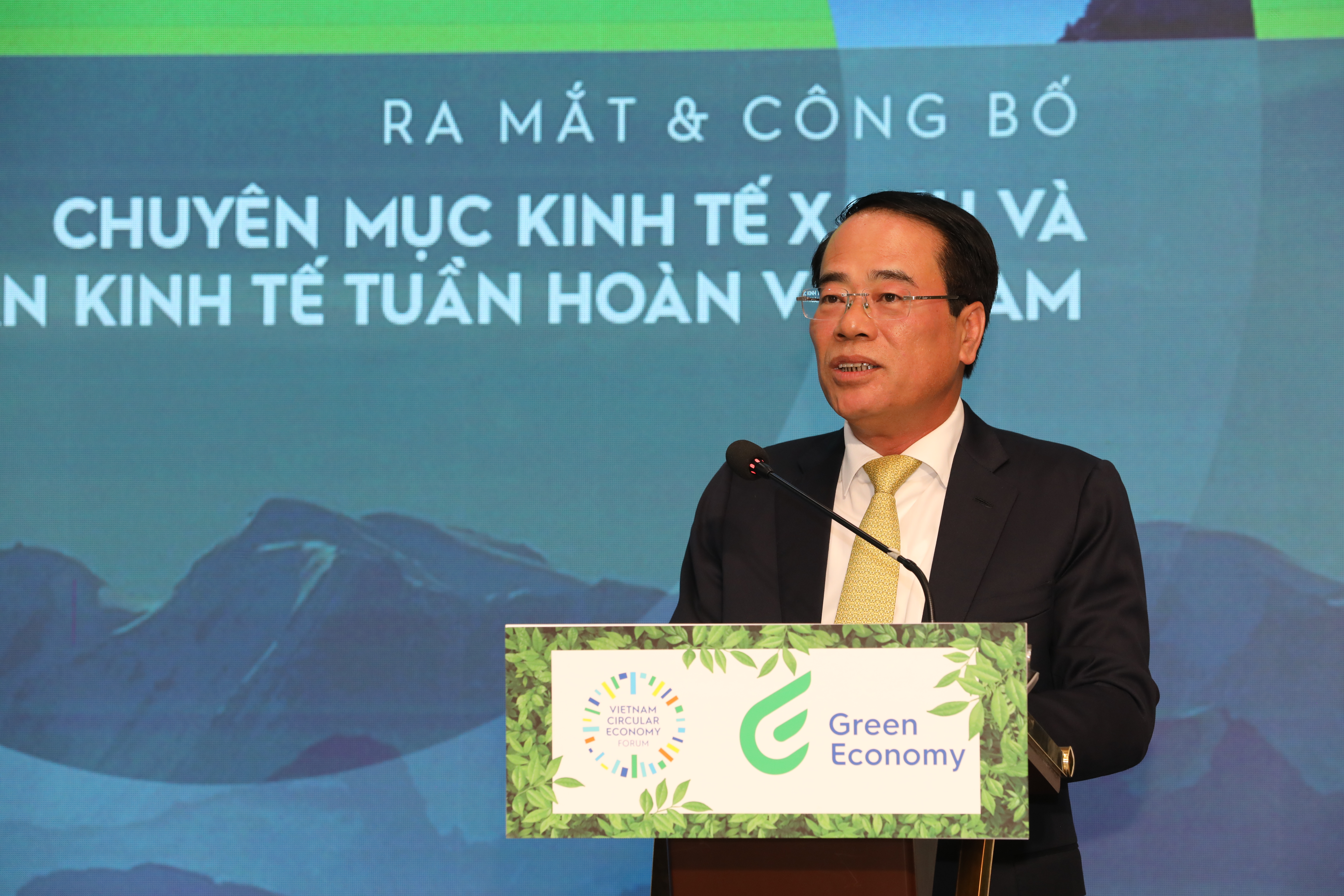 Dr. Tang The Cuong, Director general of the&nbsp;Department of Climate Change. (Source: Viet Dung)