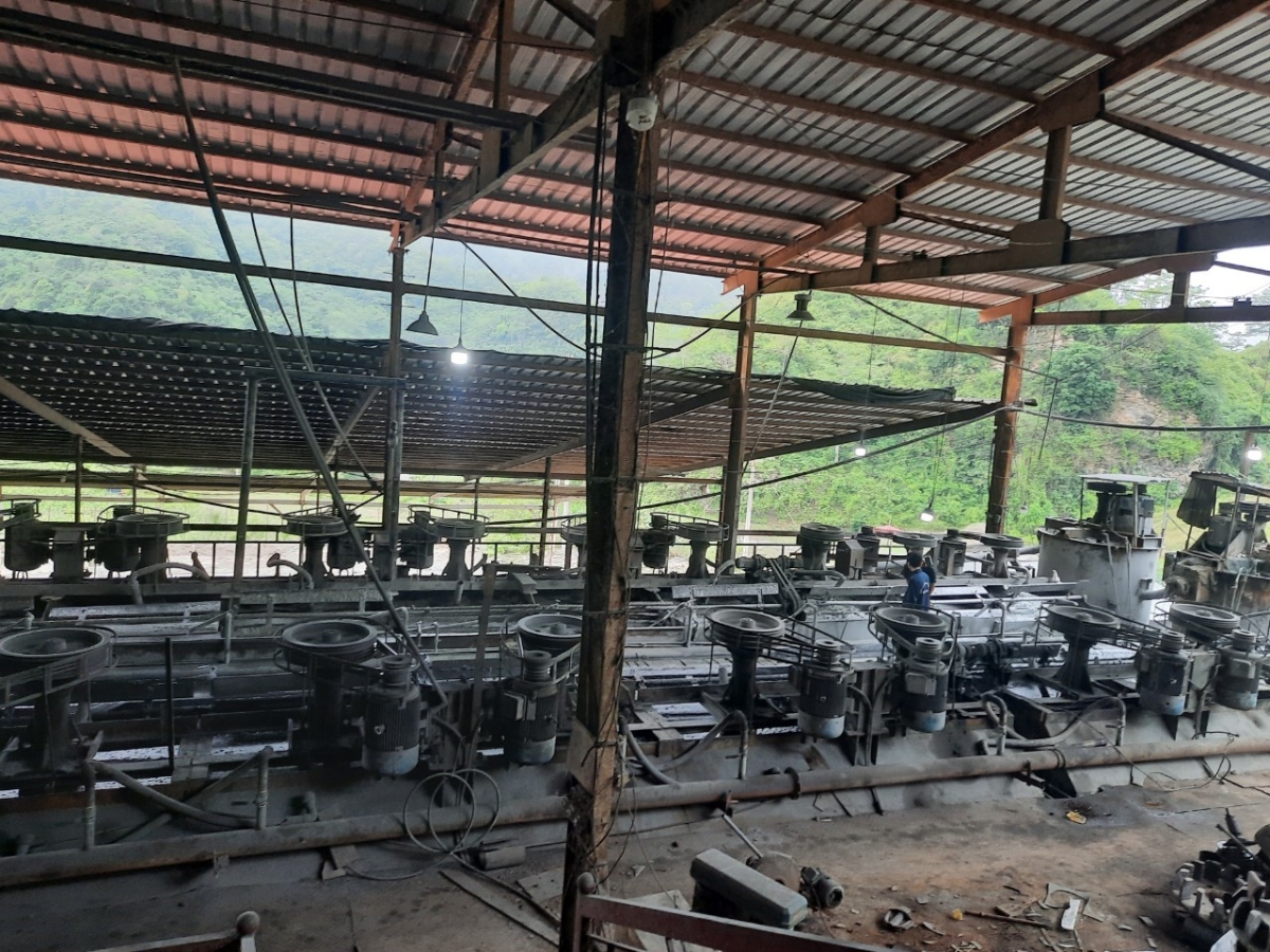 Xưởng tuyển tinh quặng chì – kẽm CKC, công xuất 900,000 tấn/năm tại Cao Bằng.