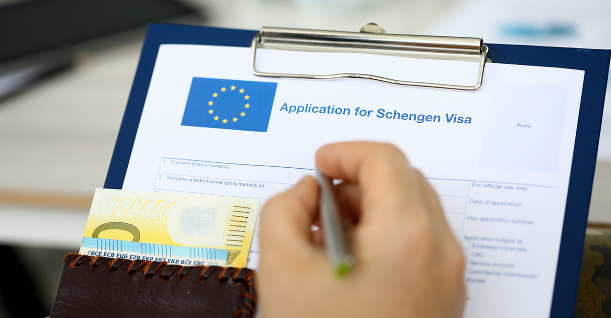 Với thị thực Schengen, du khách có thể nhập cảnh và lưu trú tối đa 90 ngày trong 6 tháng.