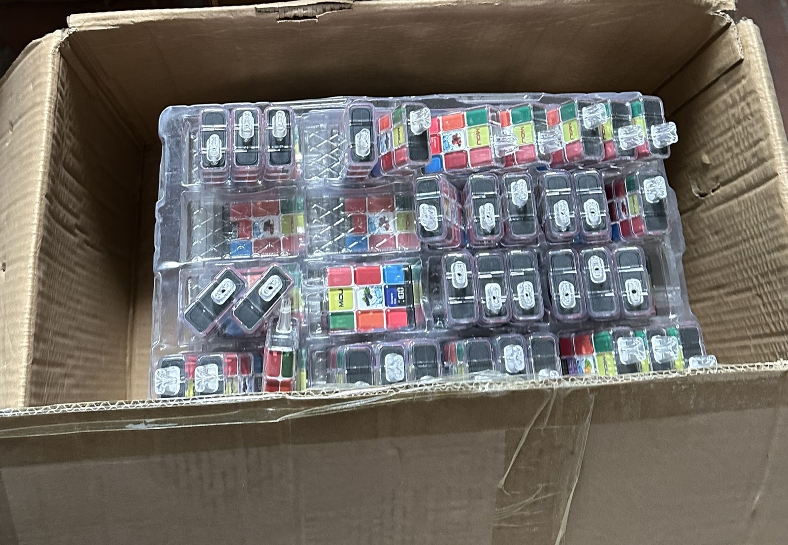 Sản phẩm thuốc l&aacute; điện tử c&aacute;c loại bị thu giữ.&nbsp;