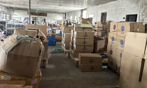 Kỷ lục mới về ngăn chặn thuốc lá điện tử nhập lậu