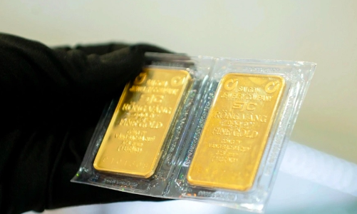 Đằng sau những cơn “bão giá vàng”