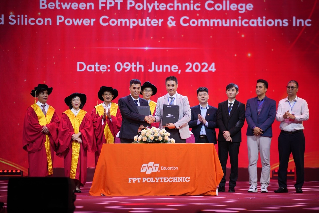 Tập đoàn Máy tính và Truyền thông Silicon Power và Cao đẳng FPT Polytechnic ký kết thỏa thuận hợp tác để nâng cao chất lượng đào tạo trong ngành bán dẫn.