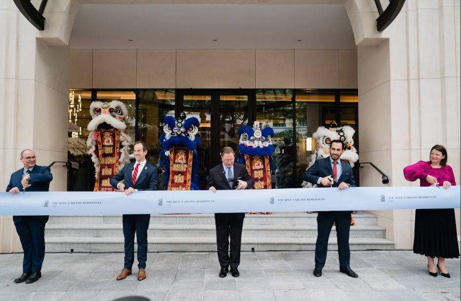 Th&aacute;ng 5/2024, khu căn hộ The Ritz-Carlton Residences, Hanoi đ&atilde; ch&iacute;nh thức khai trương tại địa chỉ 22-24 phố H&agrave;ng B&agrave;i, quận Ho&agrave;n Kiếm.