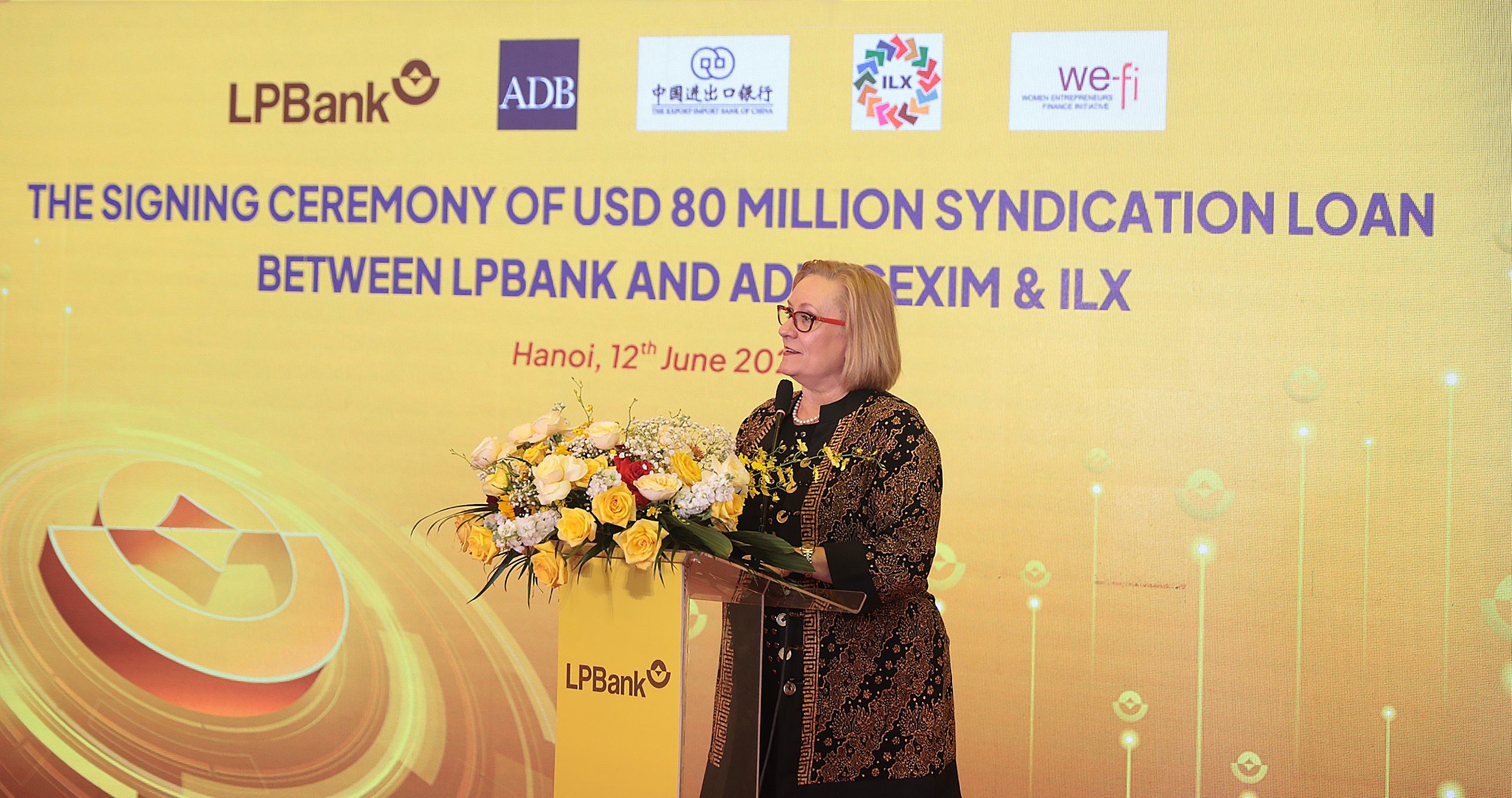 Bà Suzanne Gaboury, Tổng giám đốc Khu vực Tư nhân ADB chia sẻ tại sự kiện.