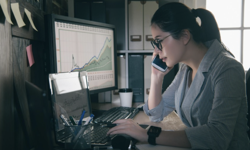 Dòng tiền cá nhân bắt đáy, mua ròng 745 tỷ đồng 