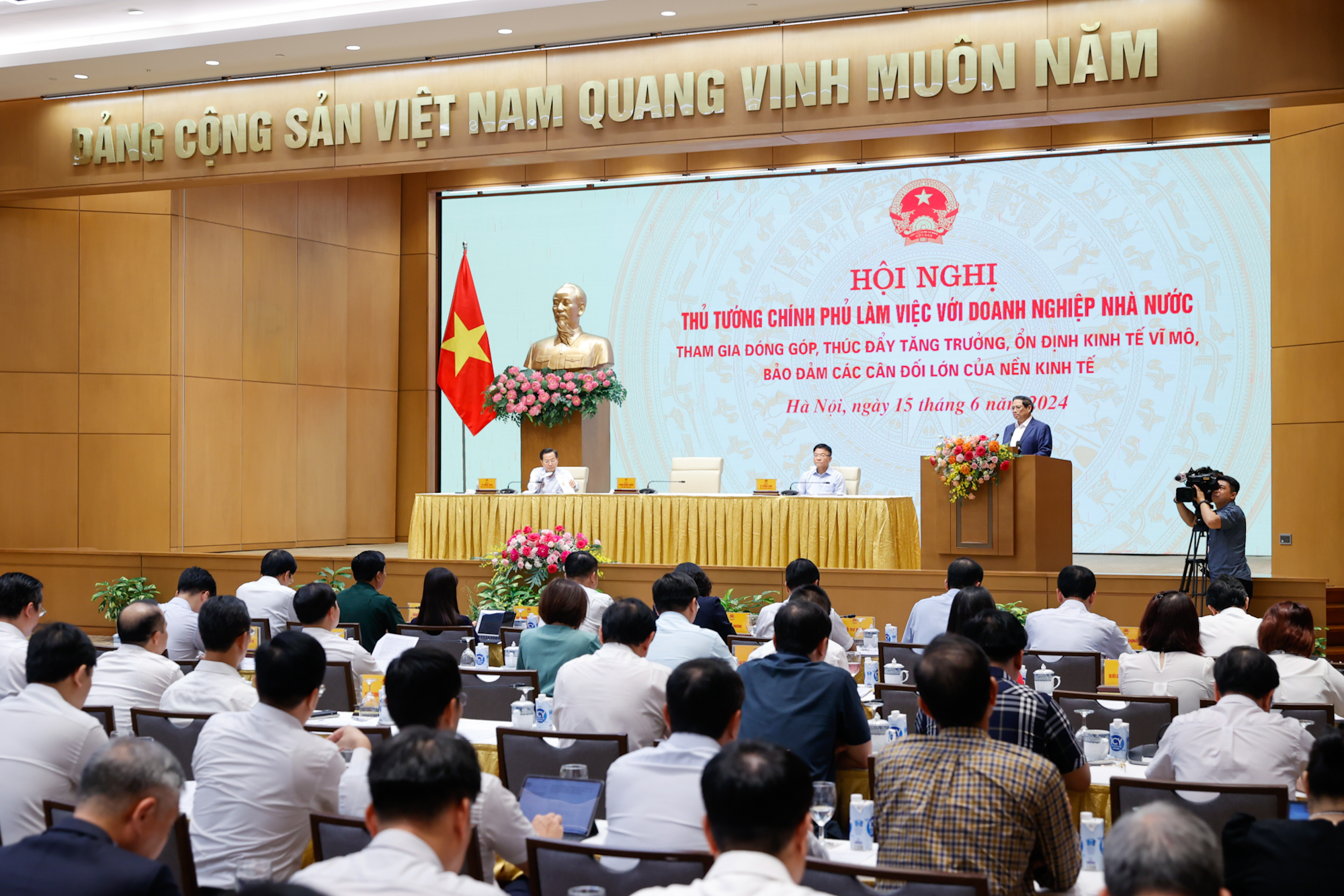 Quang cảnh hội nghị - Ảnh: VGP
