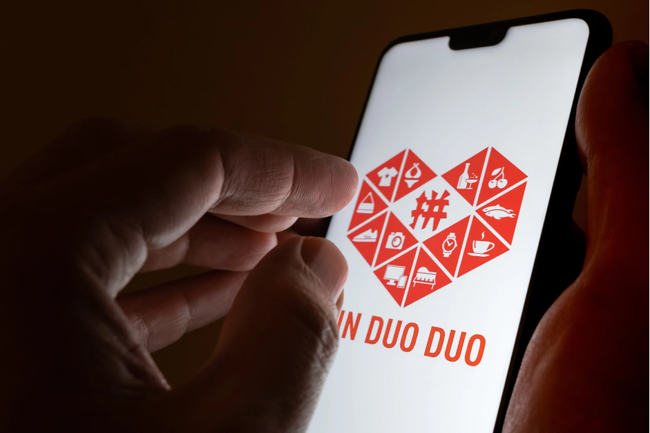 Cổ phiếu PDD Holdings tăng giá giúp tài sản ông Huang tăng gần gấp đôi so với năm ngoái.