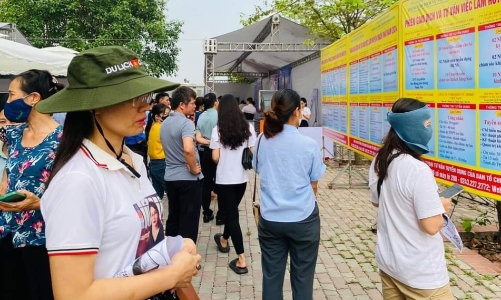 Thị trường khởi sắc, doanh nghiệp tăng tốc tuyển dụng lao động