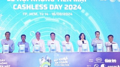 Cashless Day 2024 marked in HCM City