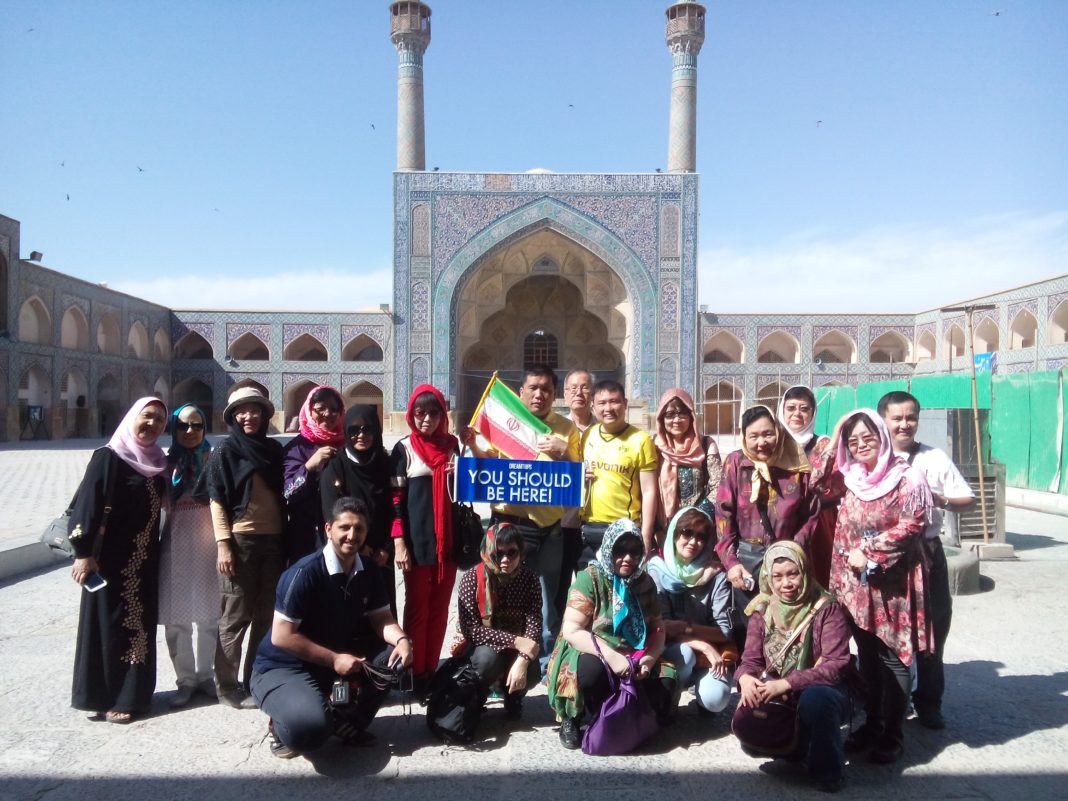 C&aacute;c nước Trung Đ&ocirc;ng đ&atilde; trở th&agrave;nh điểm đến ng&agrave;y c&agrave;ng được ưa chuộng đối với du kh&aacute;ch Trung Quốc khi lựa chọn du lịch nước ngo&agrave;i.