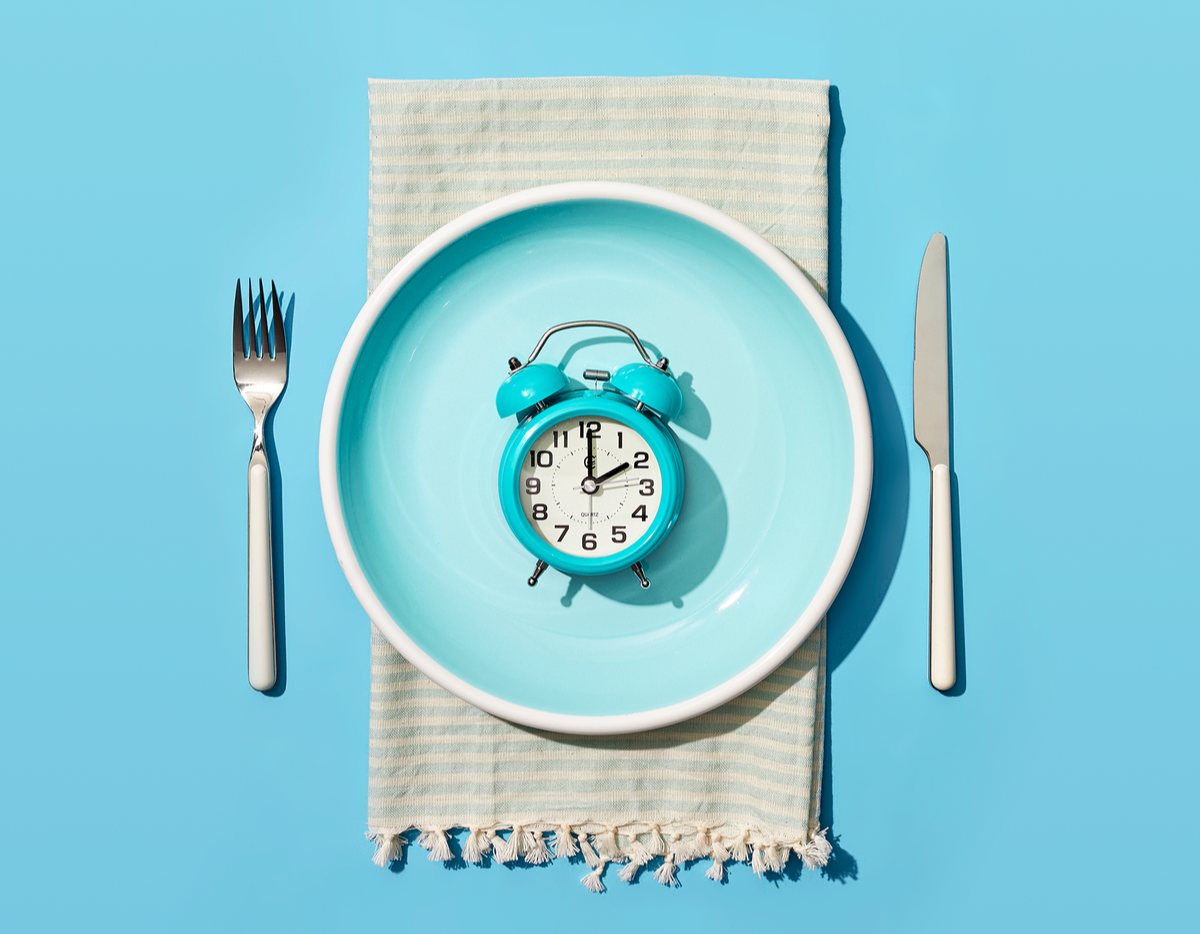 Chế độ nhịn ăn gi&aacute;n đoạn được lấy cảm hứng từ c&aacute;c nh&agrave; sư, người thường xuy&ecirc;n nhịn ăn để củng cố tinh thần quyết t&acirc;m v&agrave; khả năng tự chủ.