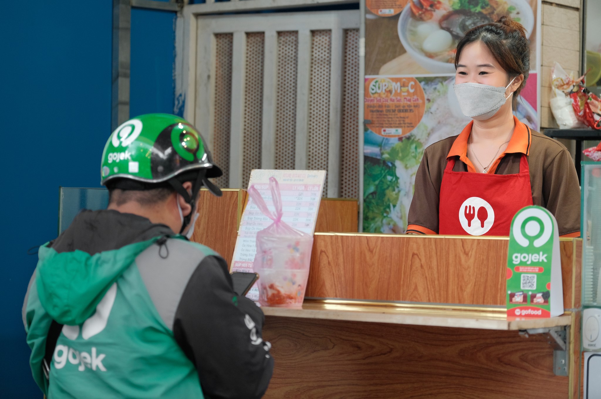 Gojek đồng hành cùng các đối tác nhà hàng phát triển, mở rộng kinh doanh.