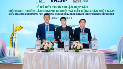 October events to promote business and real estate investment in Vietnam among overseas Vietnamese
