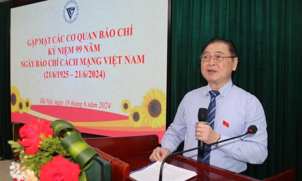 TSKH Phan Xuân Dũng, Chủ tịch Liên hiệp các Hội Khoa học và Kỹ thuật Việt Nam.