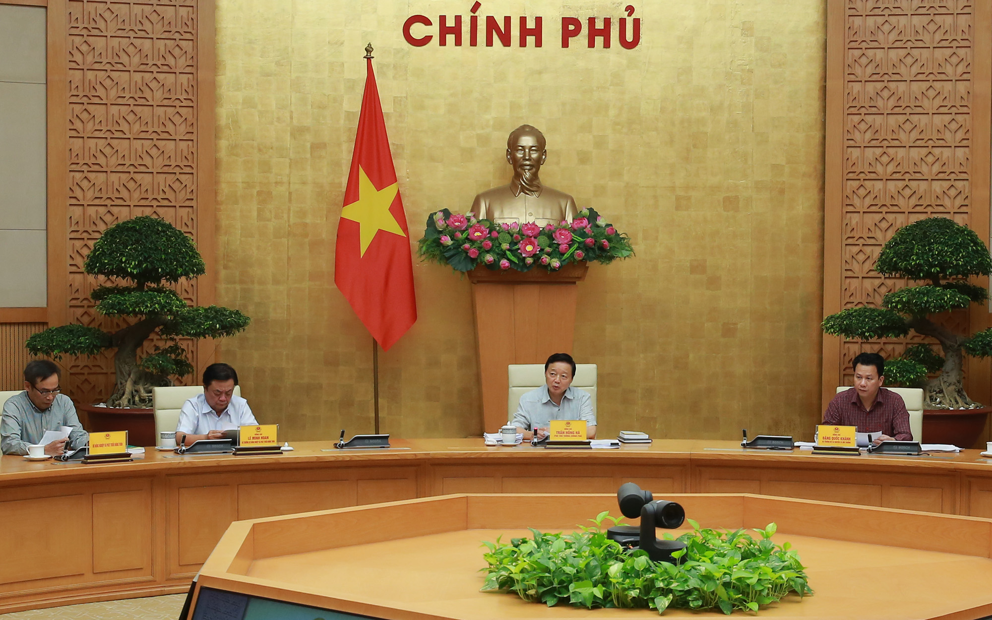 Quang cảnh cuộc họp - Ảnh: VGP