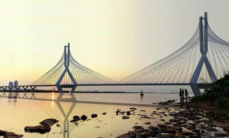 Hanoi plans to build cable-stayed bridge crossing Red River