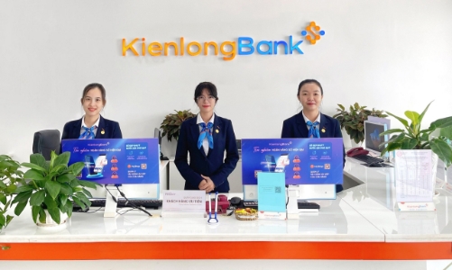 Nữ giao dịch viên KienlongBank kịp thời ngăn chặn khách hàng chuyển tiền cho đối tượng lừa đảo