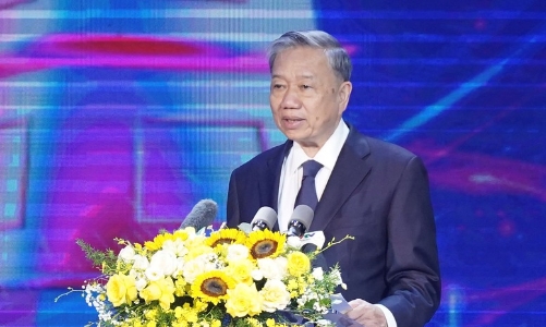 Chủ tịch nước: Thông tin báo chí cách mạng phải trở thành dòng thông tin chủ lưu trong không gian số 