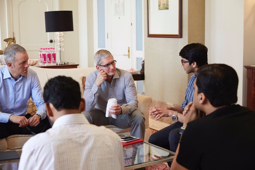 Giám đốc Điều hành Apple Tim Cook sẽ liên tục chất vấn nhân viên để đảm bảo họ nắm rõ nội dung quan trọng.